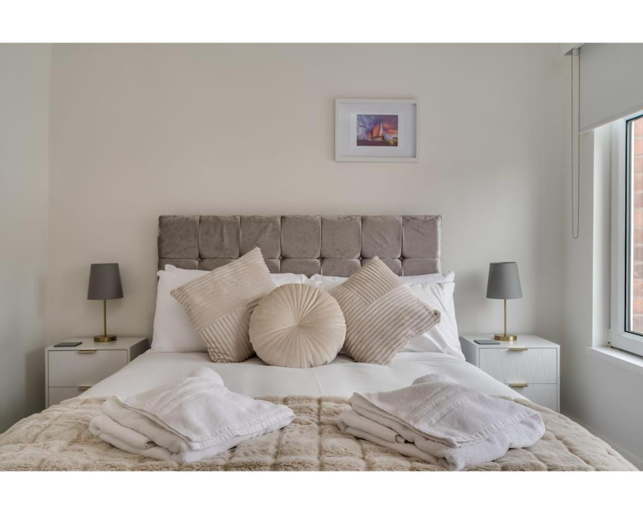 Central Belfast Apartments Chic Luxe R&R Szoba fotó