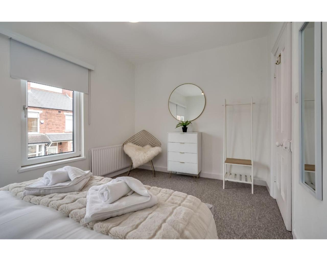 Central Belfast Apartments Chic Luxe R&R Szoba fotó